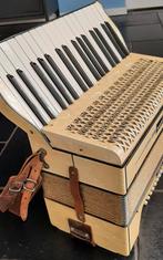 Leuke Hohner Accordeon, Muziek en Instrumenten, Accordeons, Gebruikt, Met riemen, Hohner, 120-bas