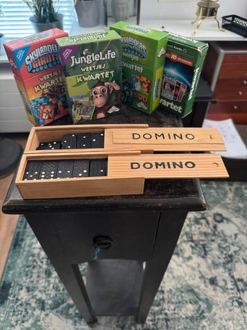 Diverse Spelletjes: Domino, Kwartetten beschikbaar voor biedingen