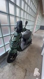 Piaggio zip 50cc 2017, Fietsen en Brommers, Scooters | Piaggio, Ophalen, Zo goed als nieuw, Zip