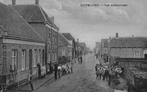 Dinteloord  Oost Achterstraat veel volk, Verzamelen, Verzenden, Voor 1920, Gelopen, Noord-Brabant