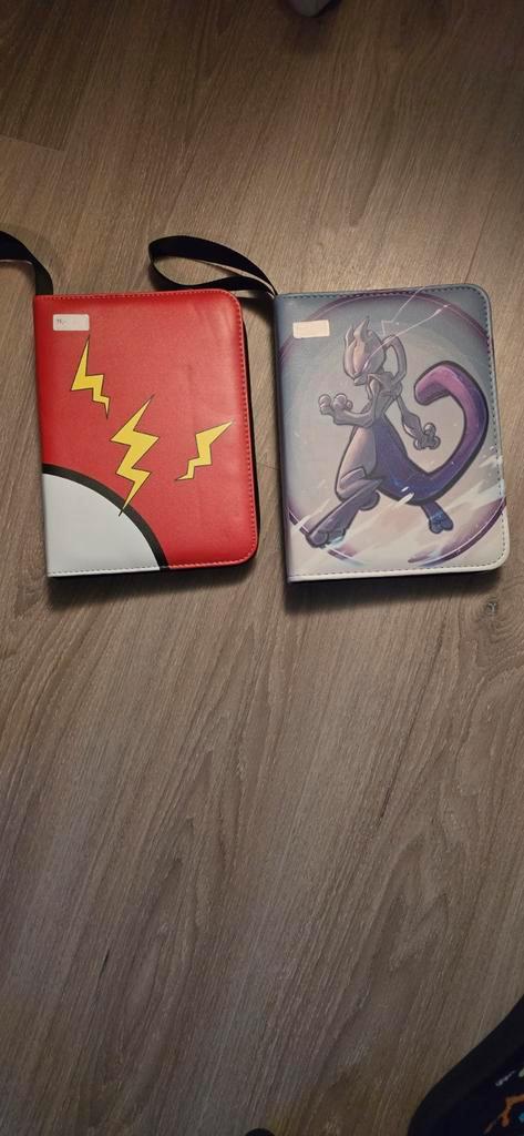 Pokémon Kaarten Mappen - per stuk ! Nieuw  !!, Hobby en Vrije tijd, Verzamelkaartspellen | Pokémon, Zo goed als nieuw, Overige typen