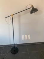 Mooie en handige vloerlamp  Ophalen in Arendonk!!, Ophalen, Zo goed als nieuw