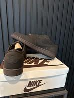 Travis scott bruin Maat 38.5, Ophalen of Verzenden, Zo goed als nieuw, Bruin, Sneakers of Gympen