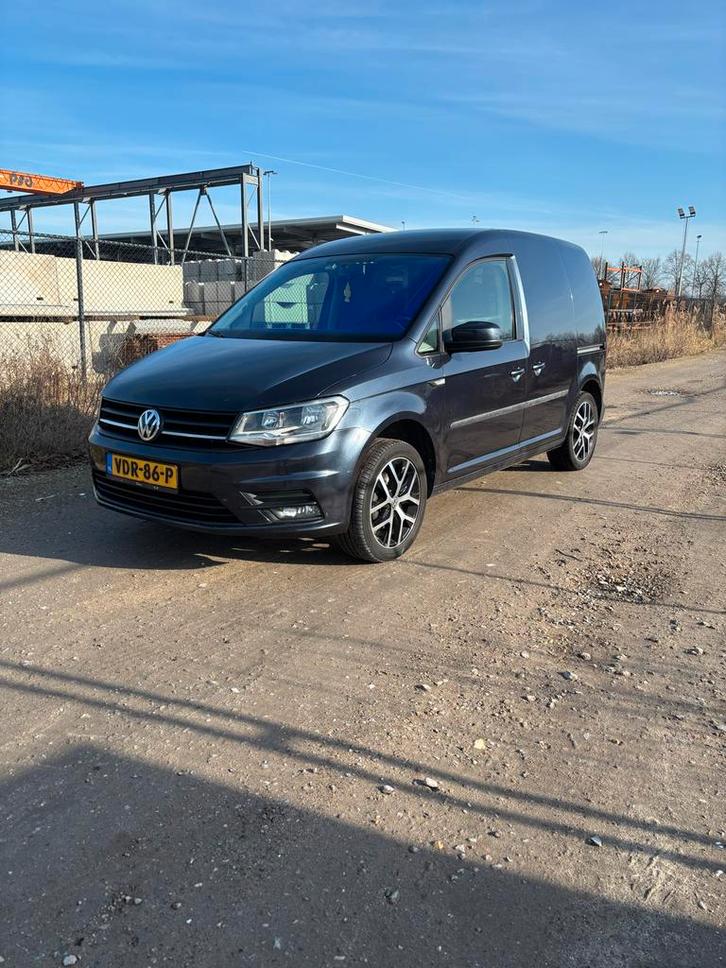 Volkswagen Caddy 1.6 D 75KW 2015, Auto's, Bestelauto's, Particulier, Volkswagen, Diesel, Geïmporteerd, Ophalen