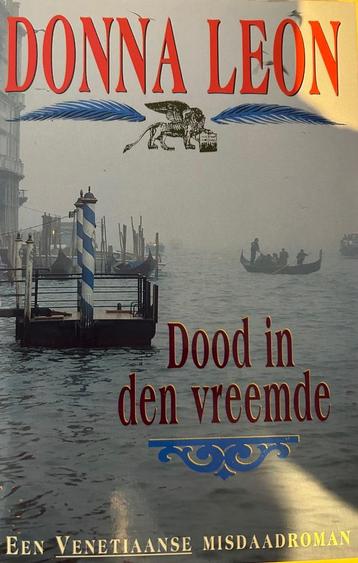 6 x Donna Leon beschikbaar voor biedingen