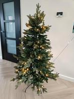 Kerstboom kunst met lichtjes, Ophalen