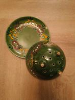 Vintage Aardewerk Schaal en Bol met Gaten, Antiek en Kunst, Antiek | Keramiek en Aardewerk, Ophalen