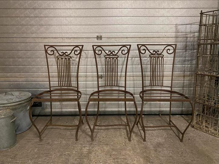 Smeedijzeren Stoelen, Tuinstoelen. 6 stoelen op voorraad., Antiek en Kunst, Curiosa en Brocante, Ophalen