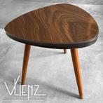 Vintage, midcentury plantentafeltje driehoek tafeltje, Ophalen of Verzenden, Huis en Inrichting