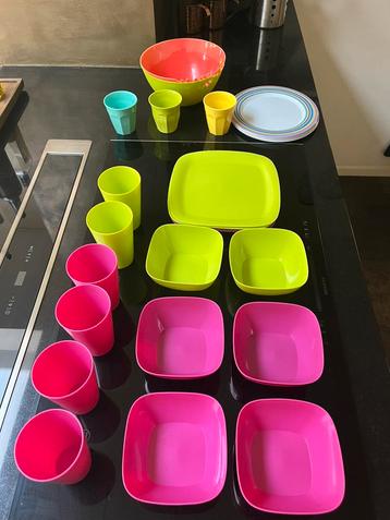 Kunststof servies, ideaal voor de camping beschikbaar voor biedingen