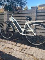 Elektrische fiets wit mannen en vrouwen, Fietsen en Brommers, Overige merken, Minder dan 30 km per accu, Gebruikt, Ophalen of Verzenden