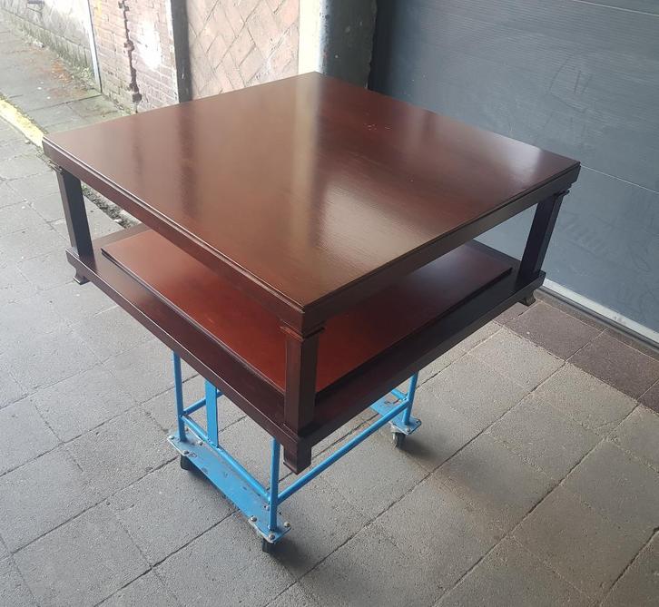 Cassina - design Frank Lloyd Wright - model Robie salontafel, Huis en Inrichting, Tafels | Salontafels, Gebruikt, Minder dan 50 cm