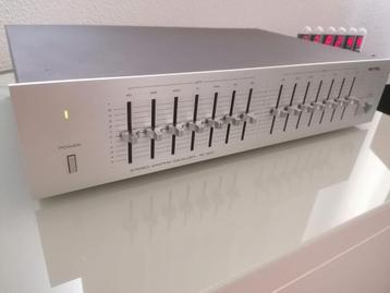Rotel RE-500 7 bands equalizer, near mint beschikbaar voor biedingen