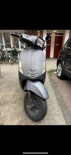 La souris- opknap scooter, Fietsen en Brommers, Snorfietsen en Snorscooters, Ophalen of Verzenden, Gebruikt, Benzine, Overige merken