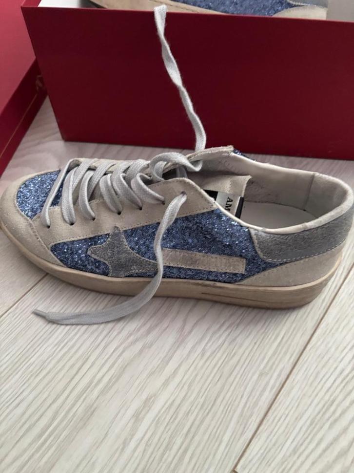 Ama brand nieuwe sneakers, Kleding | Dames, Schoenen, Nieuw, Sneakers of Gympen, Ophalen of Verzenden