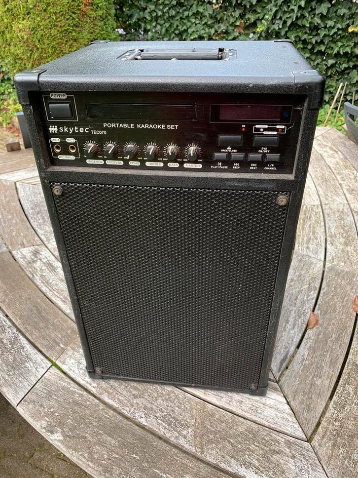 Versterker met microfoon’s, Audio, Tv en Foto, Karaoke-apparatuur, Zo goed als nieuw, Ophalen