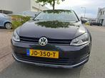 Volkswagen Golf Variant 1.2 TSI 110PK AUTOMAAT/NAVI/CAMERA/L, Gebruikt, 4 cilinders, Leder en Stof, Zwart