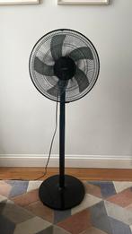 Blokker quiet standing fan w remote | ventilator, Witgoed en Apparatuur, Ventilatoren, Vloerventilator, Zo goed als nieuw, Ophalen
