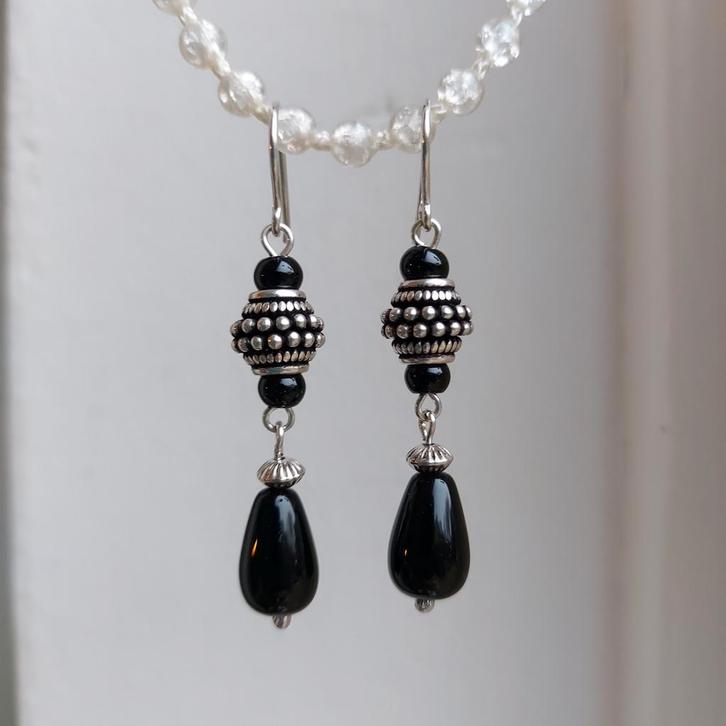 Mooie nieuwe zilveren oorbellen met Onyx., Sieraden, Tassen en Uiterlijk, Kettingen, Nieuw, Zilver, Zwart, Met edelsteen, Ophalen of Verzenden