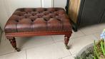 Chesterfield hocker XL., Huis en Inrichting, Banken | Voetenbanken en Poefen, Ophalen, Chesterfield., Leer, 75 tot 100 cm