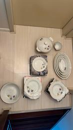 Servies 62-delig made in Spain, Ophalen of Verzenden