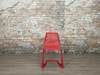 Plank Myto rood bij TheReSales, Kunststof, Ophalen of Verzenden, Zo goed als nieuw, Vijf, Zes of meer stoelen