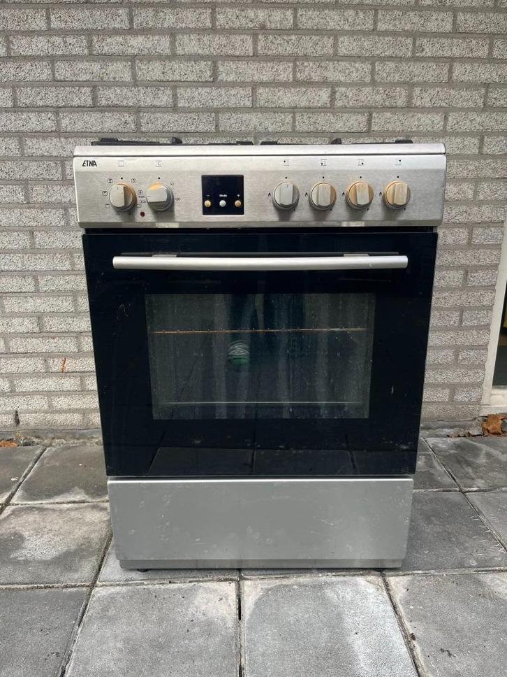 Etna Gasfornuis met Oven – 4 Pits + Wokbrander, Witgoed en Apparatuur, Fornuizen, Gebruikt, Vrijstaand, Gas, 4 kookzones, 85 tot 90 cm