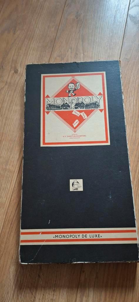 Vintage Monopoly De Luxe, Hobby en Vrije tijd, Gezelschapsspellen | Bordspellen, Gebruikt, Een of twee spelers, Drie of vier spelers
