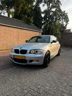 BMW 1-Serie 2.0 118I 3DR 2007 Grijs M-pakket, Auto's, BMW, 1-Serie, 65 €/maand, Achterwielaandrijving, 1995 cc