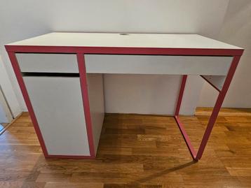 Bureau Micke van Ikea 