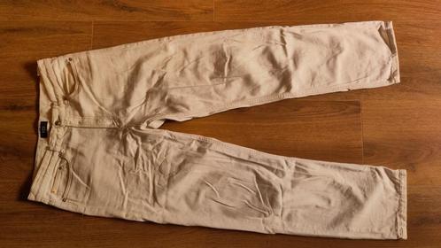 A.P.C. broek 31 wit heren, Kleding | Heren, Broeken en Pantalons, Zo goed als nieuw, Maat 48/50 (M), Wit, Ophalen