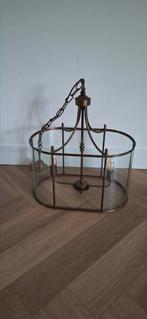 Landelijke hanglamp/lantaarn met ketting en ovale glazen kap, Huis en Inrichting, Lampen | Hanglampen, Ophalen, Glas, Minder dan 50 cm