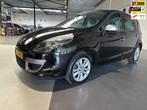 Renault Scénic 1.6 Celsium/Navi/Trekhaak/Dealer onderhouden, Voorwielaandrijving, 4 cilinders, Zwart, Bedrijf