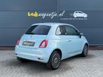 Fiat 500 1.0 Hybrid Launch Edition *pano *carplay *ijsblauw, Voorwielaandrijving, Gebruikt, Zwart, Leder en Stof