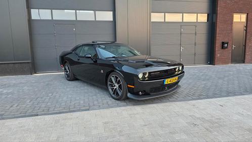 Dodge Challenger 2016 Scat Pack 392 Hemi 485PK schadevrij, Auto's, Dodge, Bedrijf, Challenger, Achteruitrijcamera, Airconditioning