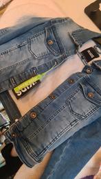 Spijkerjasje vind het als een 104 110 vallen, Kinderen en Baby's, Kinderkleding | Maat 110, Ophalen of Verzenden, Nieuw, Meisje