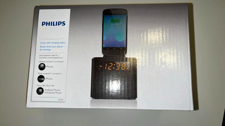 Philips AJ3200/12 Klokradio met Telefoon Oplader, Witgoed en Apparatuur, Wekkers, Nieuw, Digitaal, Ophalen of Verzenden