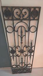 Antiek Frans gietijzeren rooster
100 cm hoog, Ophalen
