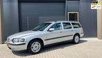 Volvo V70 2.4 D Edition II CLIMA | STOELVERWARMING | CRUISE, Voorwielaandrijving, Zwart, 2401 cc, Zilver of Grijs