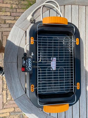 Te koop elektrische tafel grill / BBQ beschikbaar voor biedingen
