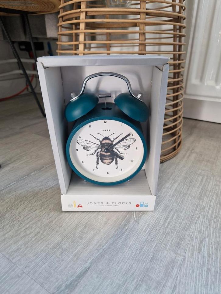 Jones Clocks Wekker - Nieuw in Doos, Huis en Inrichting, Woonaccessoires | Klokken, Nieuw, Wekker of Tafelklok, Analoog, Ophalen of Verzenden