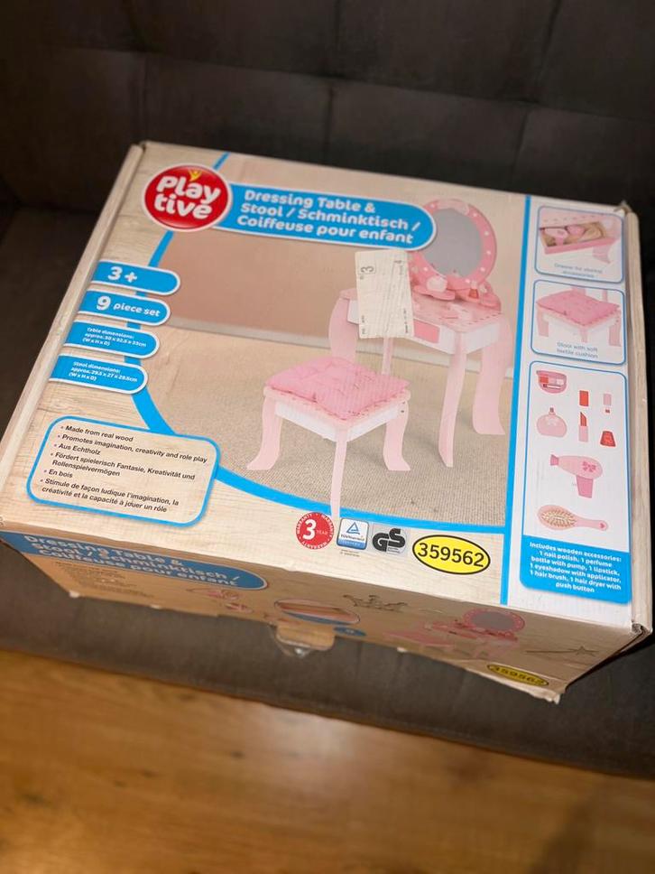 Houten Kaptafel Roze met Spiegel en Accessoires Speelgoed, Kinderen en Baby's, Speelgoed | Houten speelgoed, Zo goed als nieuw