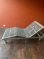 Elektrisch verstelbaar, verrijdbaar eenpersoons Auping bed, Huis en Inrichting, Ophalen, Eenpersoons, 200 cm, Metaal