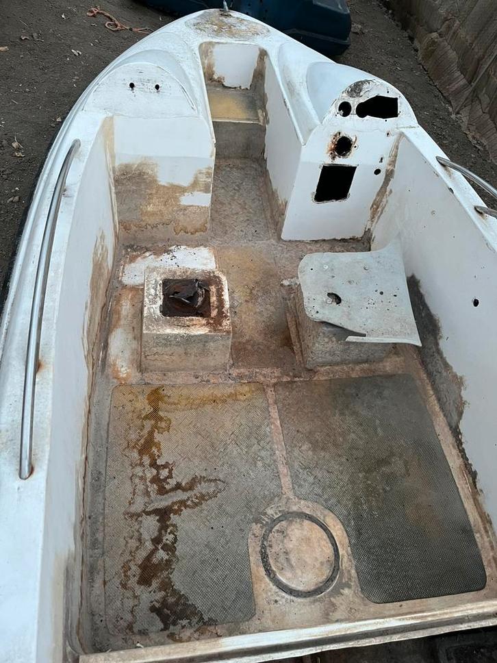 Consoleboot opknapper, Watersport en Boten, Bootonderdelen, Zo goed als nieuw, Overige typen, Motorboot, Ophalen