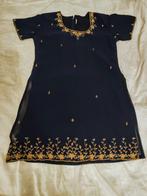 Mooie, nacht blauwe tuniek met gouden borduursels, maat S, Ophalen of Verzenden, Zo goed als nieuw, Maat 36 (S), Blauw