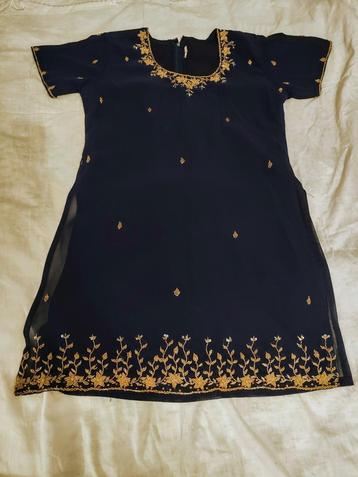 Mooie, nacht blauwe tuniek met gouden borduursels, maat S beschikbaar voor biedingen