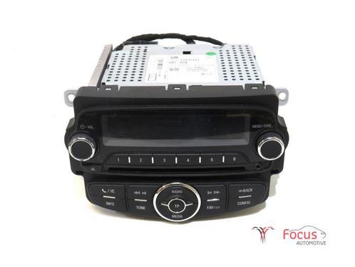 Radio CD Speler van een Opel Adam, Auto-onderdelen, Elektronica en Kabels, Opel, Gebruikt, 6 maanden garantie, 12 maanden garantie