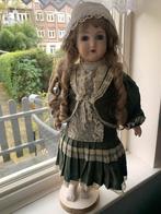 Replica porseleinen pop ,helemaal gaaf ,gemerkt ,lengte 62, Verzamelen, Poppen, Ophalen, Zo goed als nieuw, Pop