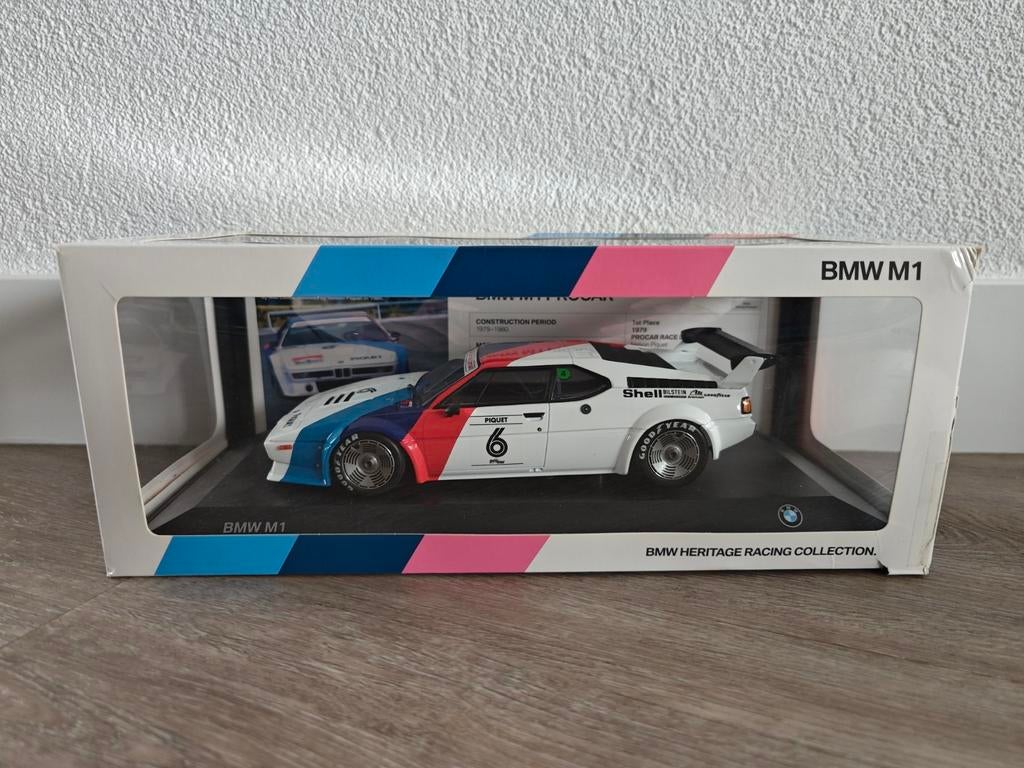Minichamps BMW M1 Pro Car 1979 #6 N. Piquet dealer editie, Hobby en Vrije tijd, Modelauto's | 1:18, Ophalen of Verzenden, Gebruikt