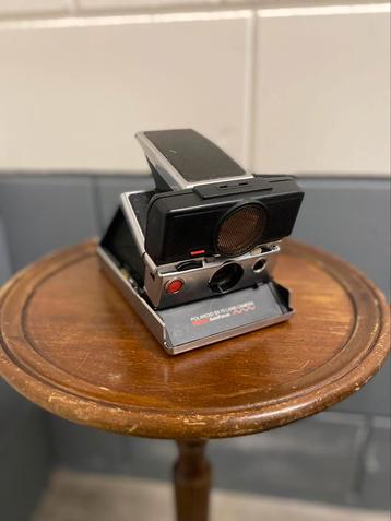 1970s Polaroid SX-70 Land Camera Sonar Autofocus